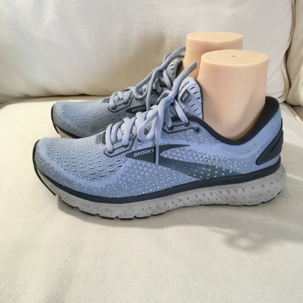 Brooks Women's Blue Glycerin 18 Running Sneakers Size 9 - Nearly New